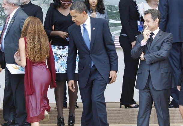 Obama apreciando