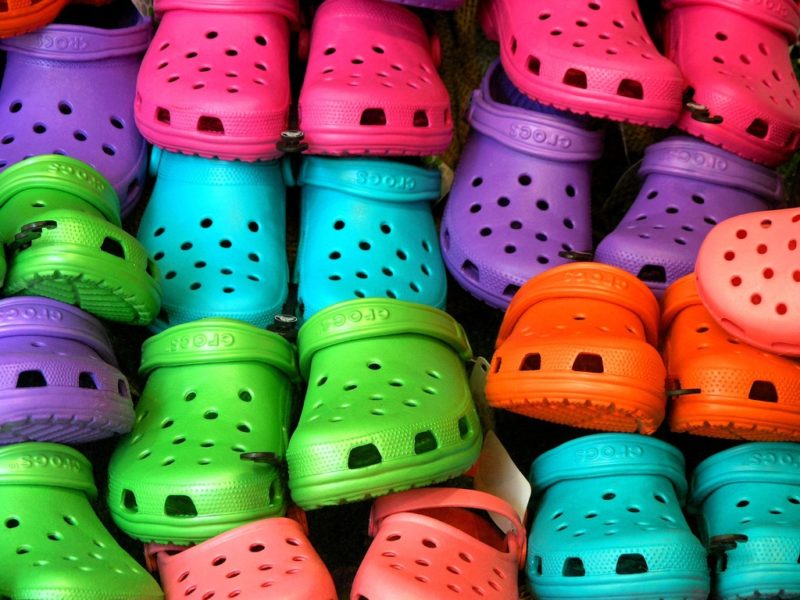 múltiplos crocs
